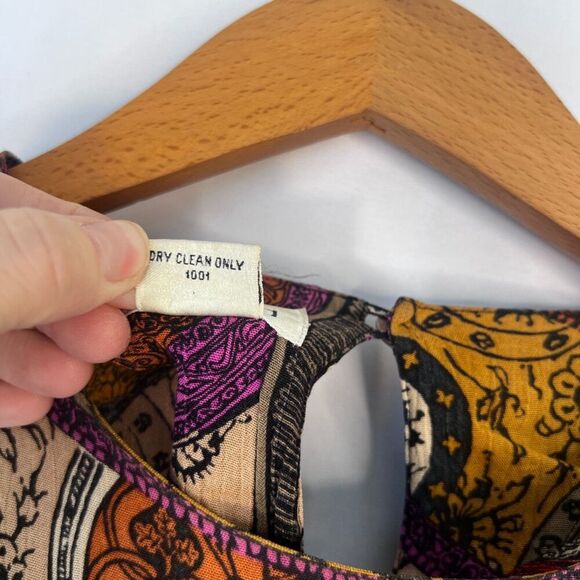 Rafaella Maximal Print Steampunk Scoop Neck Blouse Size Medium - Picture 6 of 7